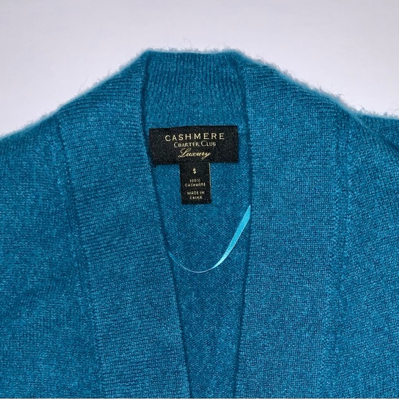 100% Cashmere Cardigan - Picture 3 of 4